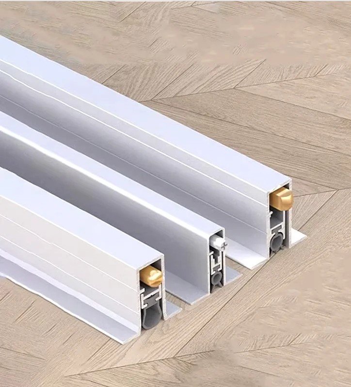 Aluminium threshold profiles with silicone inserts